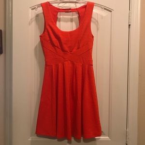 ALTARD STATE dark orange dress w cutout on back